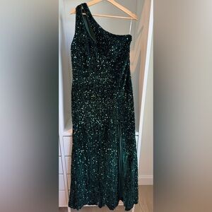 One-Shoulder Emerald Sequin Evening Dress